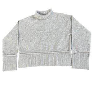 Marled Gray Mock Neck Ribbed Hem Sweater Women’s Small NWT Soft Cozy